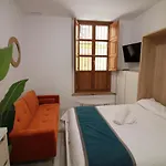 Gloria * Granada